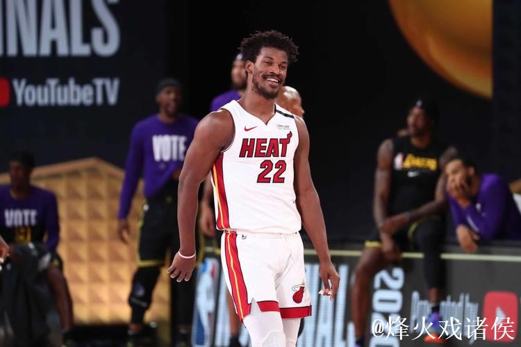 巴特勒复出19+8 勇士全队7人得分上双力擒公牛 巴特勒复出19+8 勇士全队7人得分上双力擒公牛